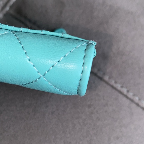 NWT, Chanel O-Cardholder - Picture 5 of 12